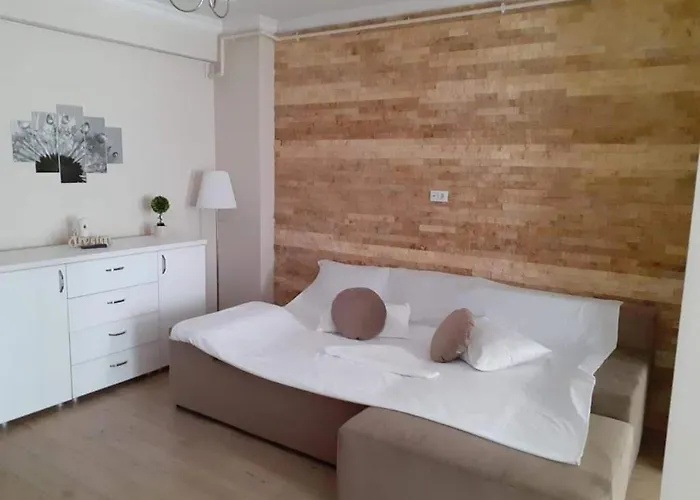 公寓 Maria Solid House