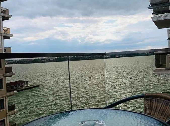 公寓 Maria Solid House