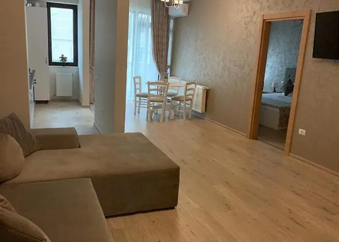 公寓 Maria Solid House