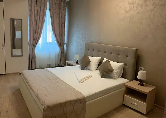 公寓 Maria Solid House